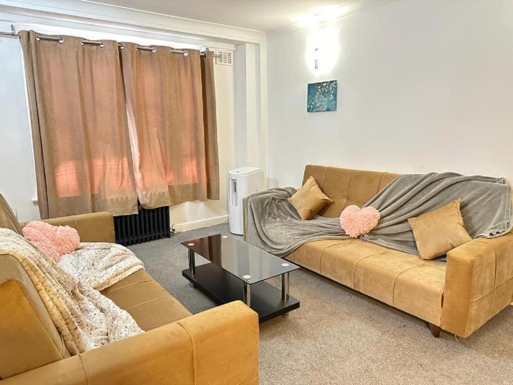 Two Bedroom Edgware Road Appartamento
