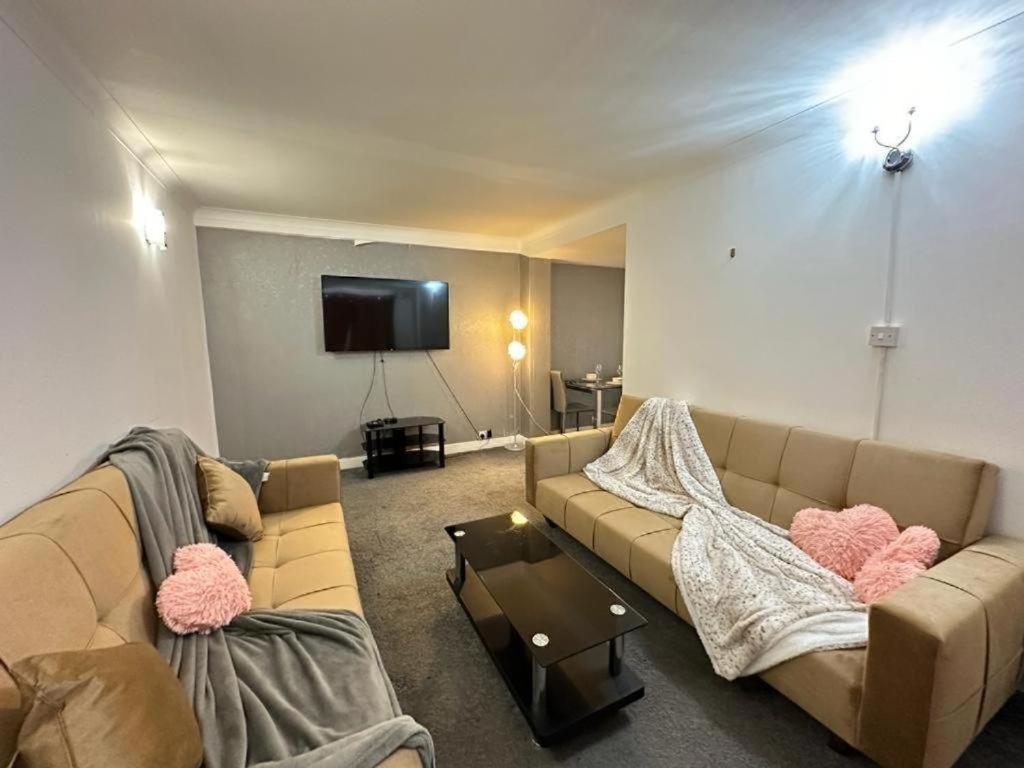 Two Bedroom Edgware Road Appartamento